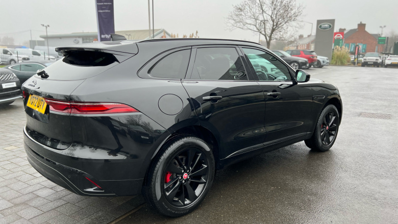 Jaguar F-Pace 2.0 D200 R-Dynamic Black 5dr Auto AWD Diesel Estate